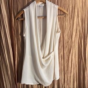 CAbi Cream Sleevless Drape Front Blouse Size Small